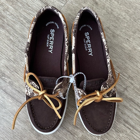 NWOT Sperry Top-Sider 🛥️ - Picture 2 of 6